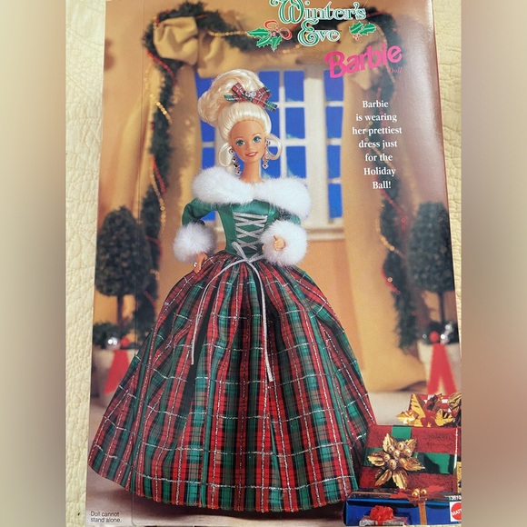 NIB 1994 Winter's Eve Barbie Doll Special Edition - Picture 3 of 6